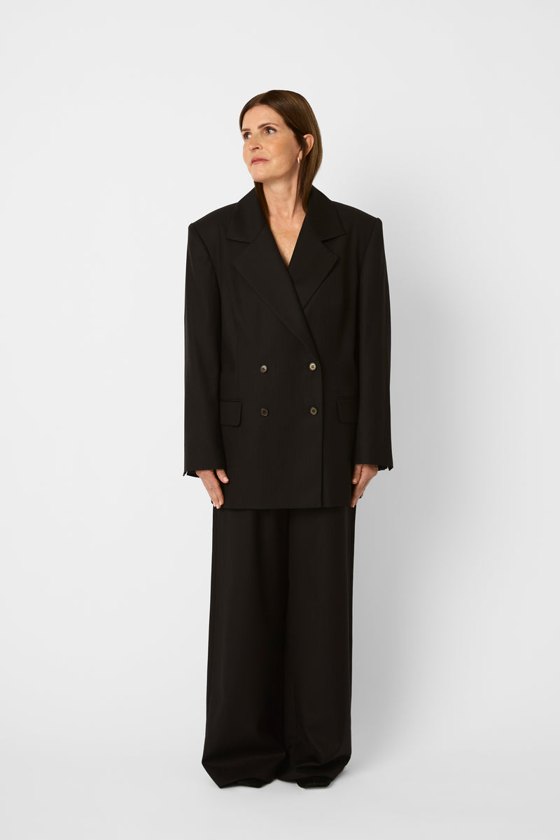 The Oversized Tailored Double-Breasted Suit