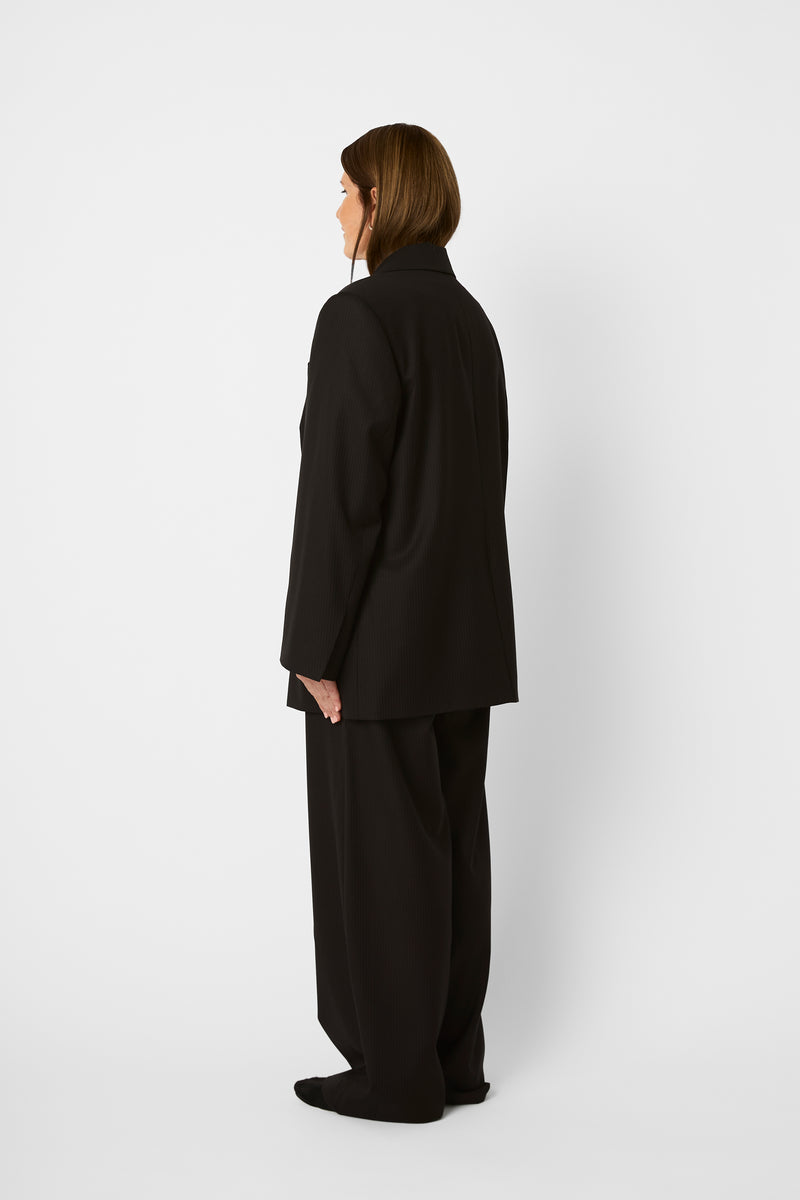 The Oversized Tailored Double-Breasted Suit